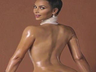 Kim Kardashian Be subjected to SEE!